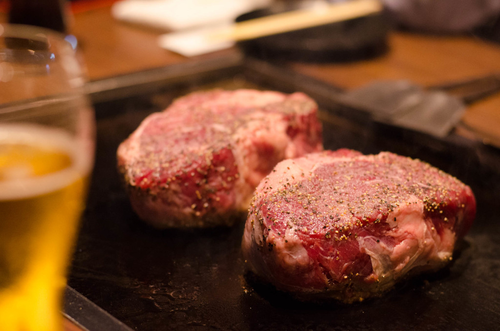 肉と肉とビール