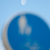waning moon　～青い地球と下弦の月～
