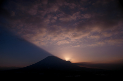 羊蹄山、夜明け