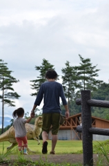 恐竜広場へ