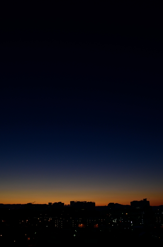 夜明け