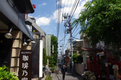 路地を行く