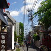 路地を行く