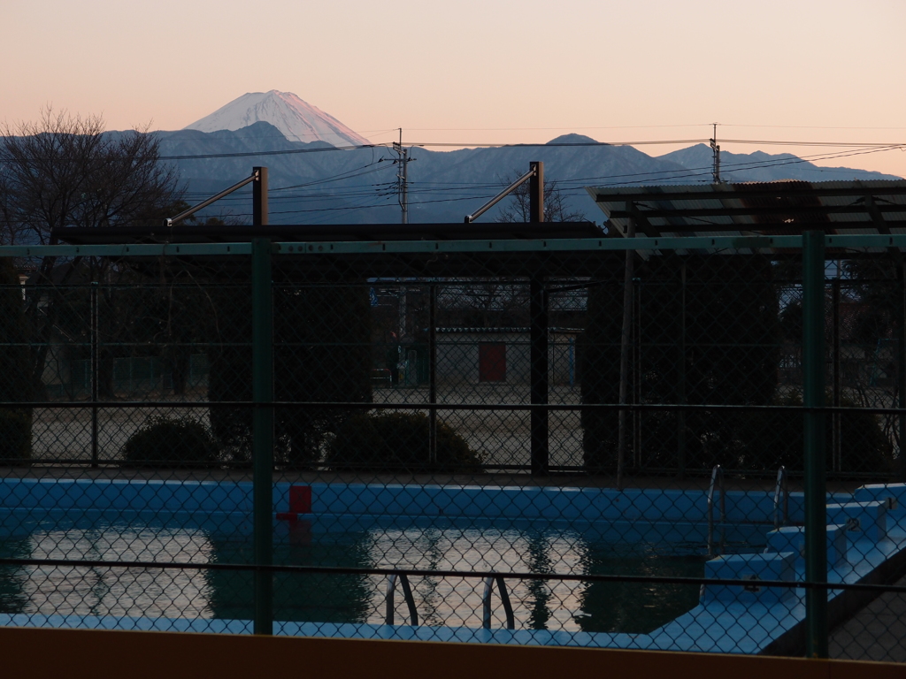 夕嶺