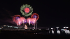 夏夜に花