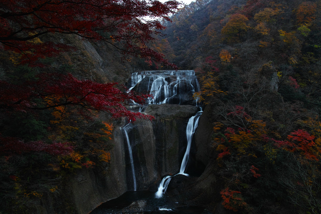 晩秋袋田