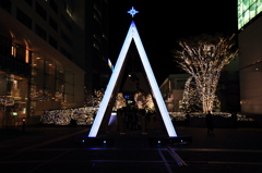 【新宿サザンテラスのクリスマスツリー】