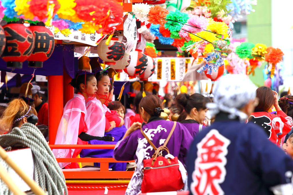 女たちの祭り III