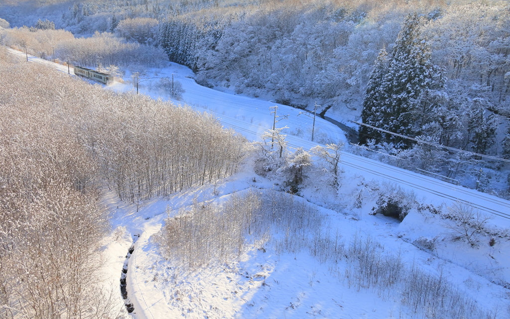 雪晴れの朝 IV