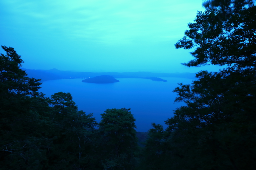 蒼の十和田湖
