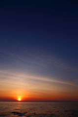 休日の夕日 III