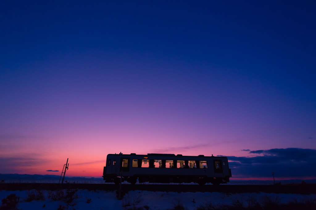 Magic Hour Train II
