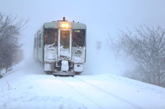 雪の夜明け