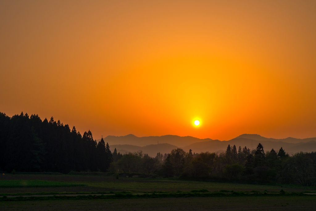 里山の夕焼け IV