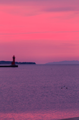 夕暮れ灯台