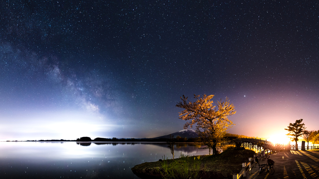 津軽富士見湖の夜 I