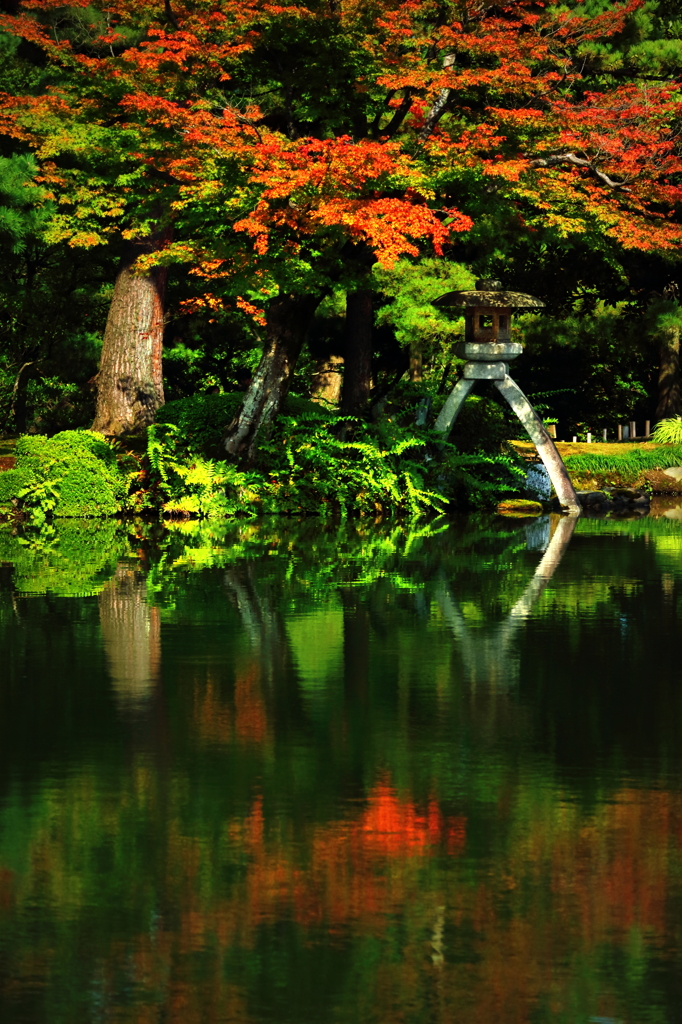 徽軫灯籠 〜兼六園〜 VI