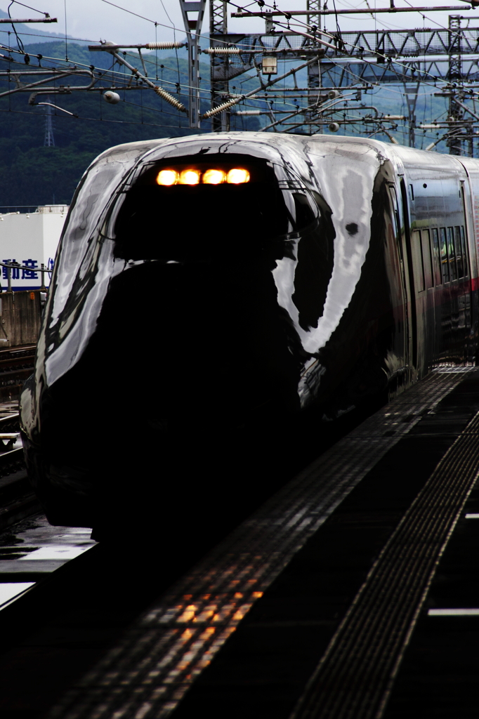 JR盛岡駅・E2