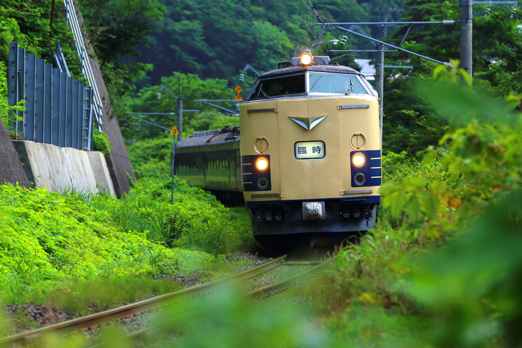 青森ねぶた祭り号 I