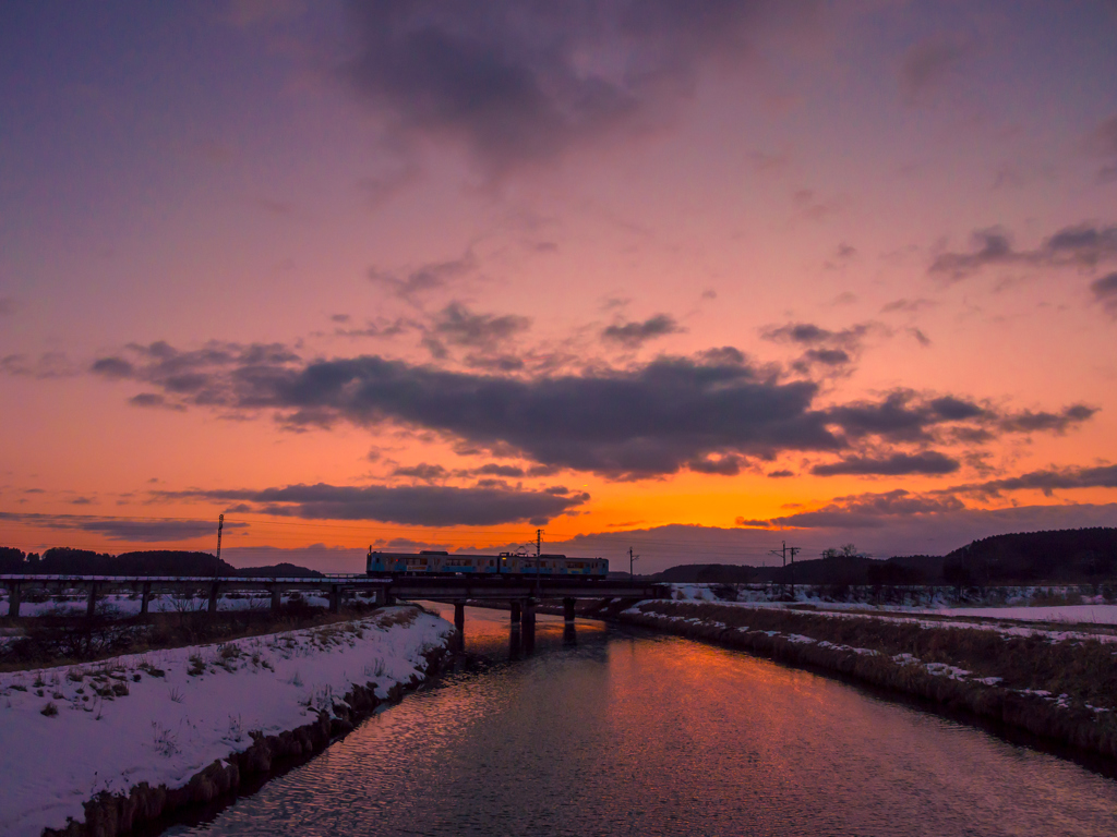 川面の夕焼け