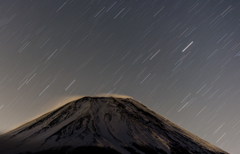 やっと星の見える夜・・・。