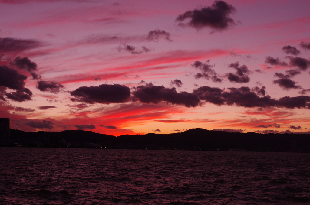 琵琶湖の夕焼け