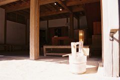 お店の桶