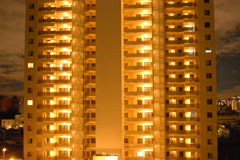 光