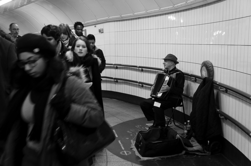 Sound in the Tube -Grays in London 5-