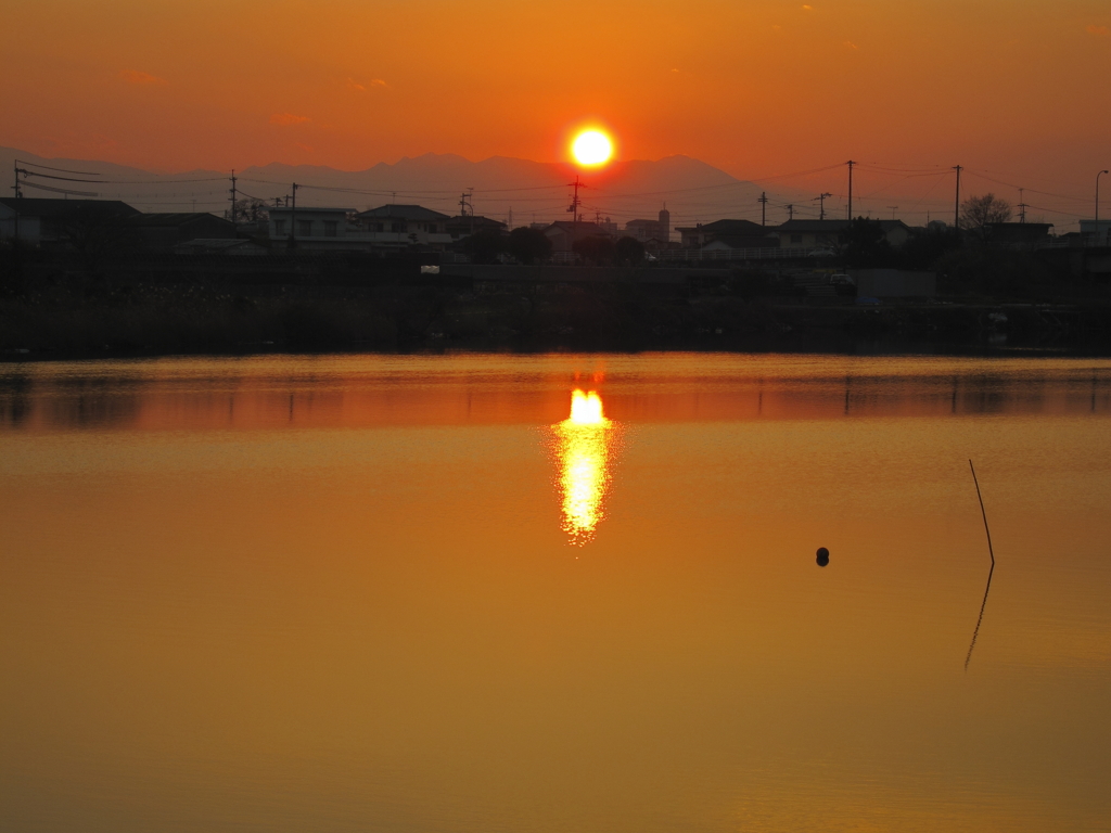 暮れ往く