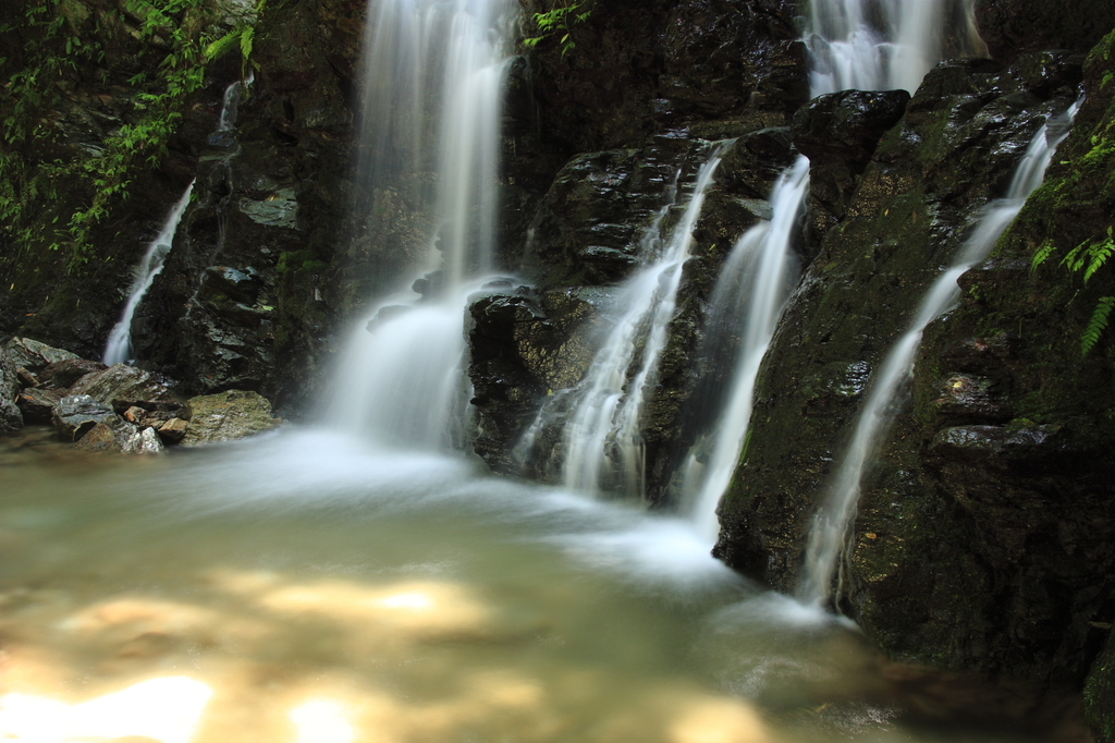 水と岩の調べ