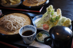 旬野菜天ぷら8種そば