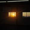 ホームの夕日