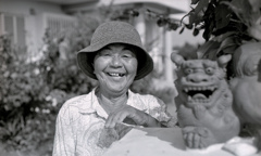 おばーとシーサー