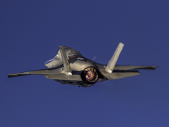 BAT コウモリ F-35B