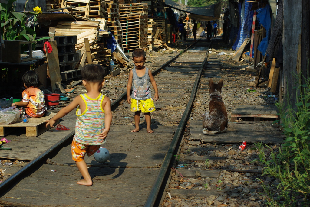 蹴鞠　クロントイ