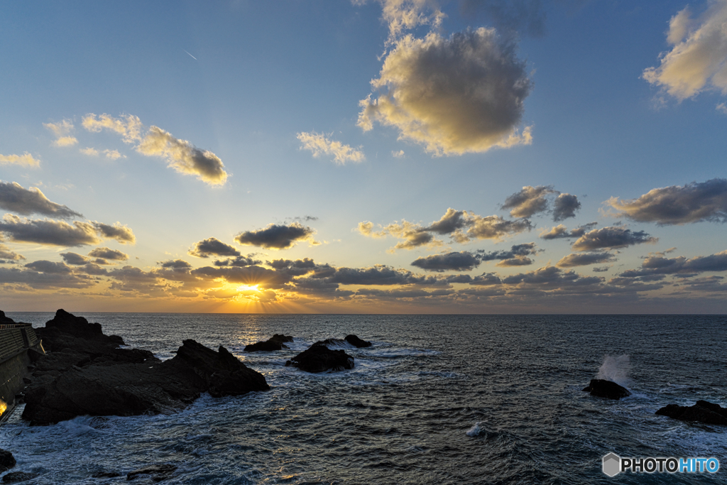 夕暮れの越前岬