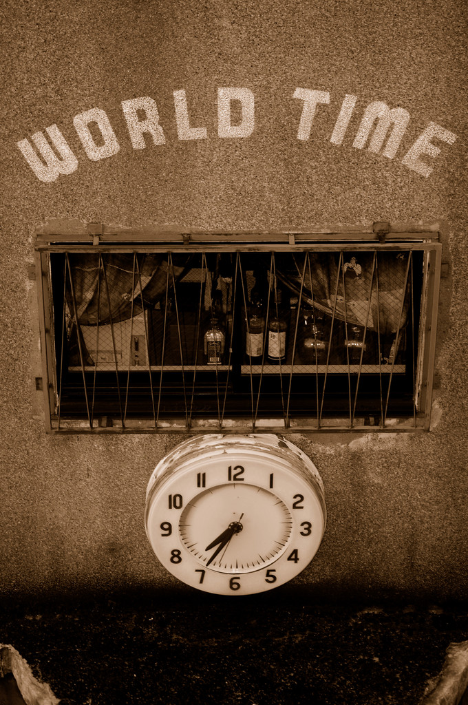 WORLD TIME