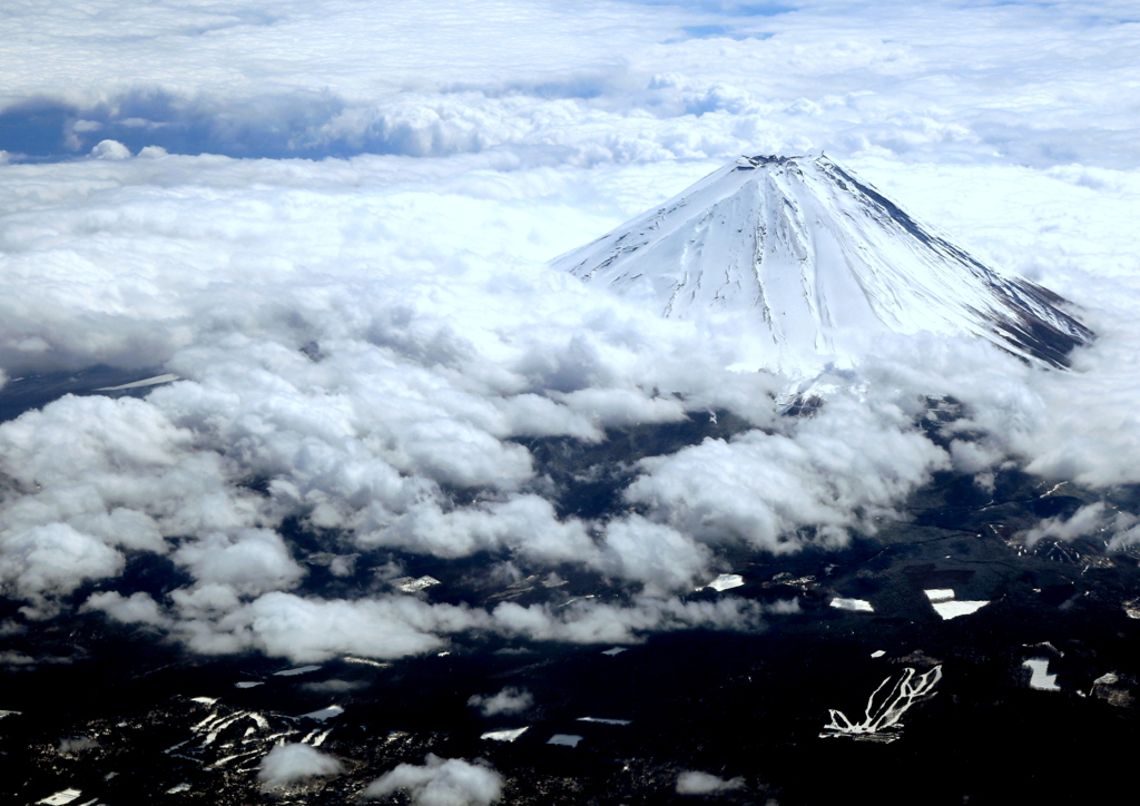 空から富士山を見てみよう