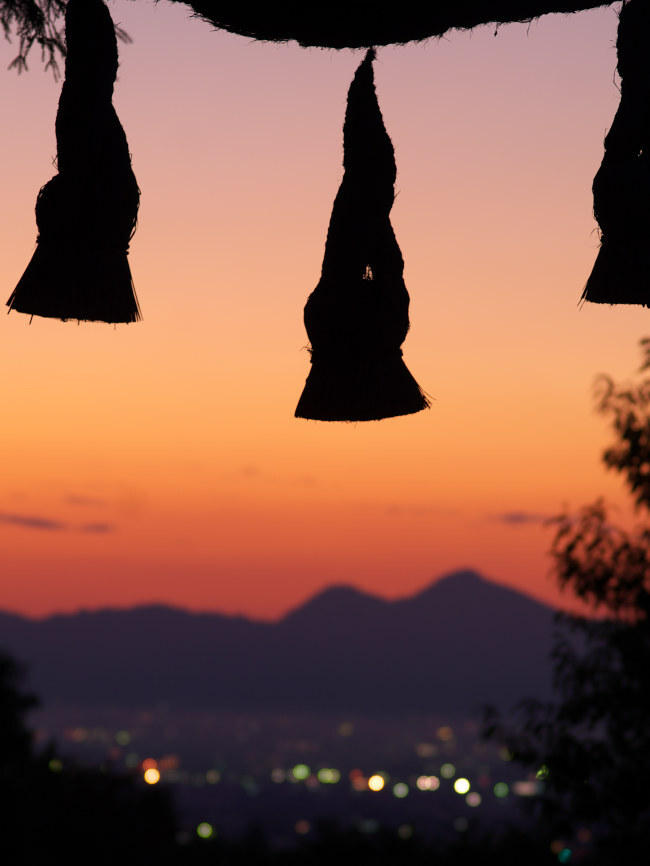 檜原神社（三輪）の夕照