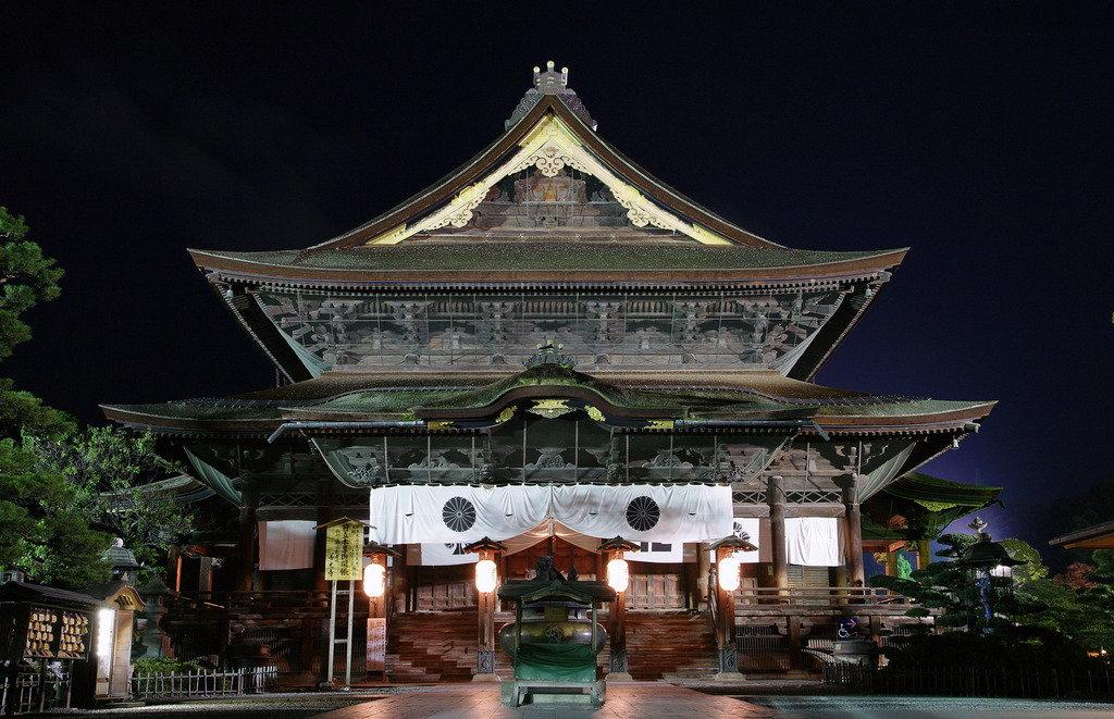 国宝 本堂