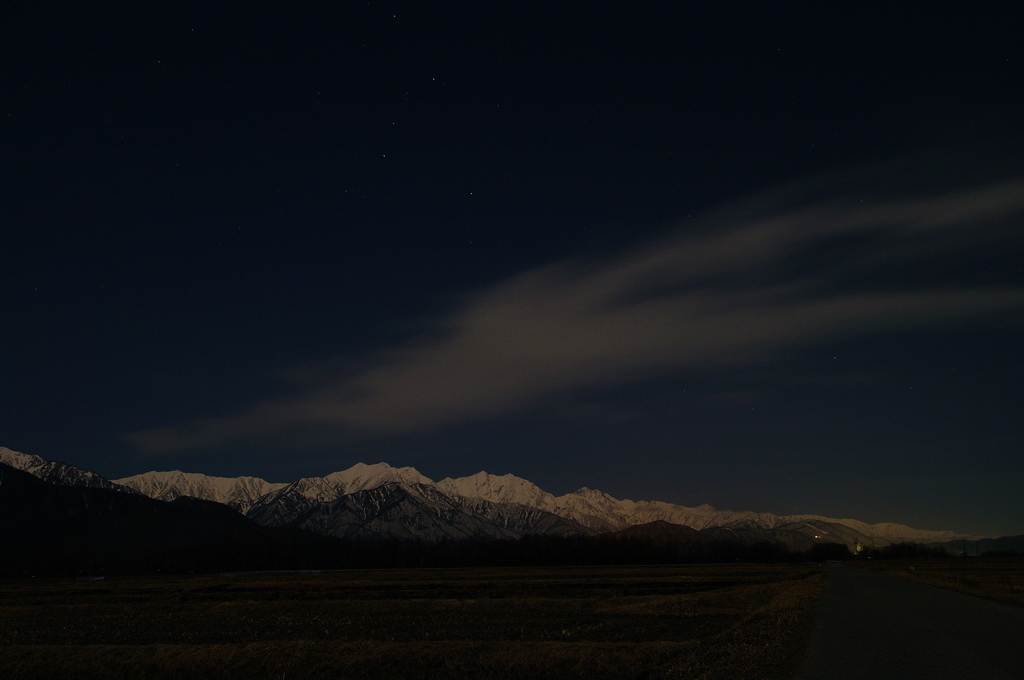 月下の北アルプス in 松川村