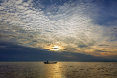  A Ship in Fall Sky