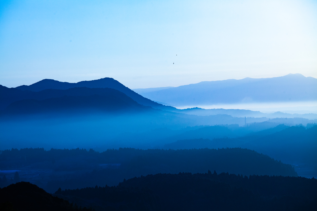 里山の朝