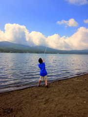小6・夏休み・釣り・青空・友達・山中湖・初キャスト