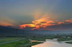  酒匂川夕景（富士山の見える夕暮れ） 