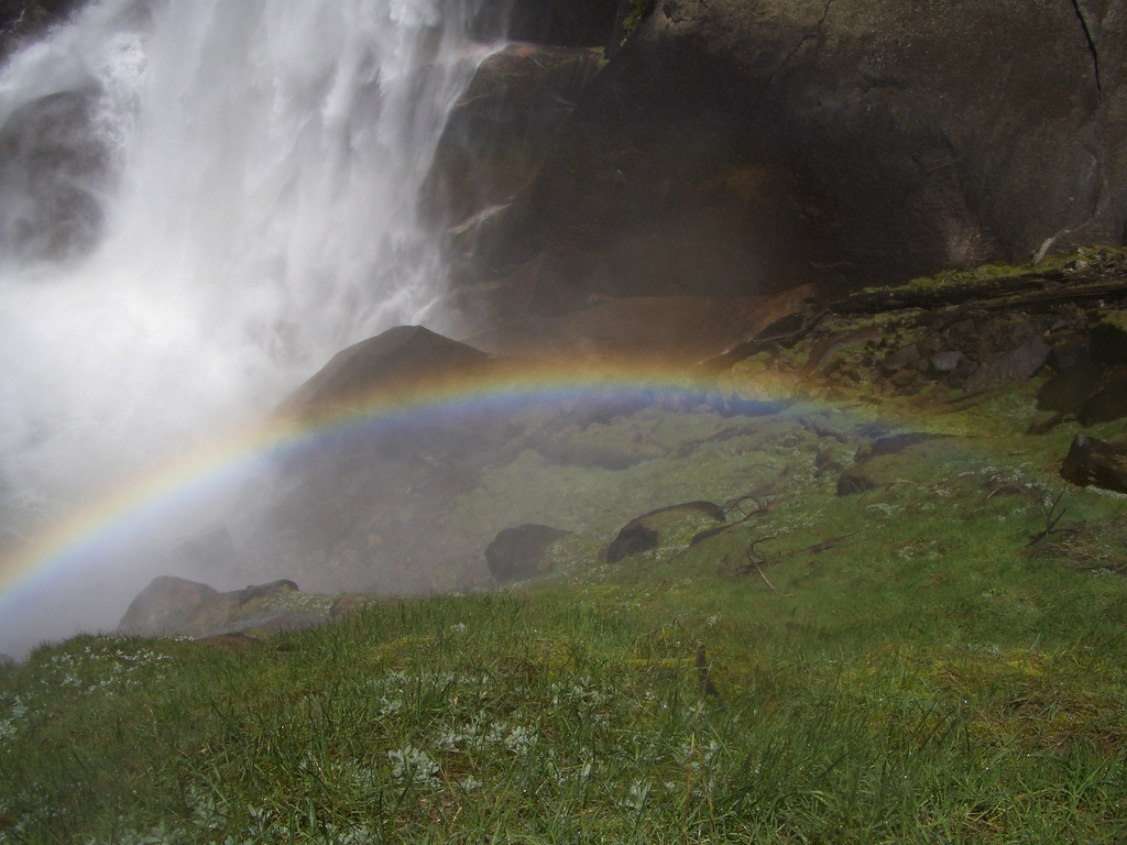 yosemite rainbow