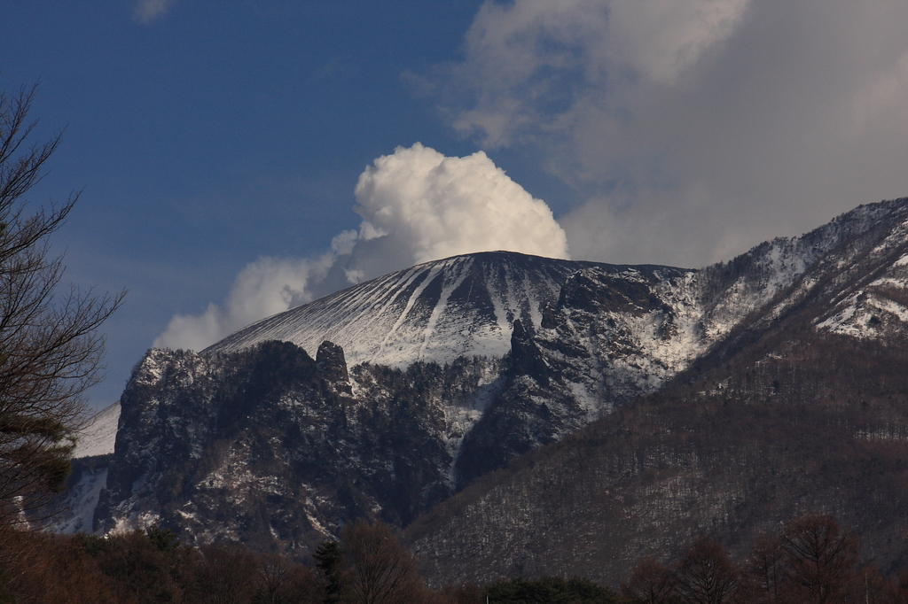 浅間山噴煙２０秒前