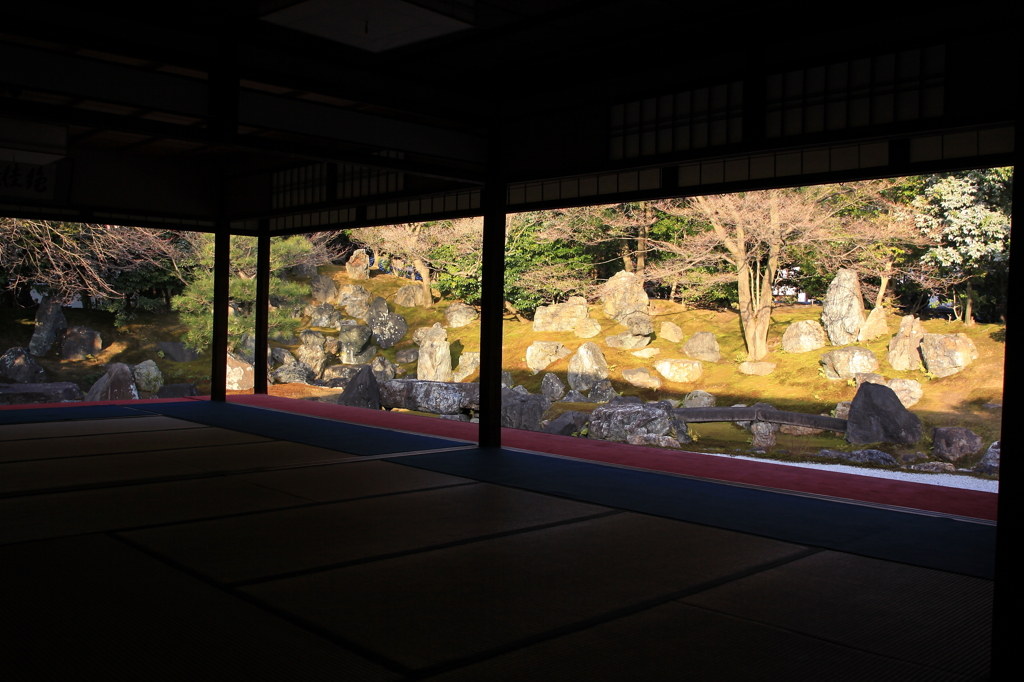 圓徳院 北庭