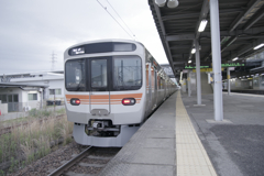 315系(神領駅構内)